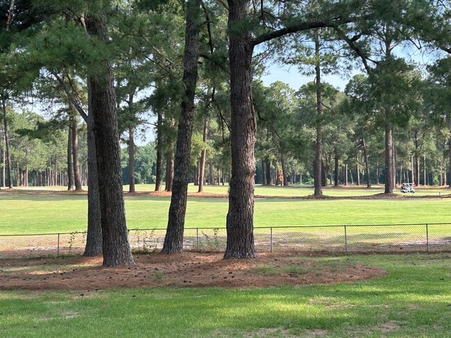 Building Photo - 358 Country Club Rd
