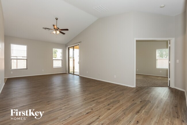 Building Photo - 38173 N Lamar Dr