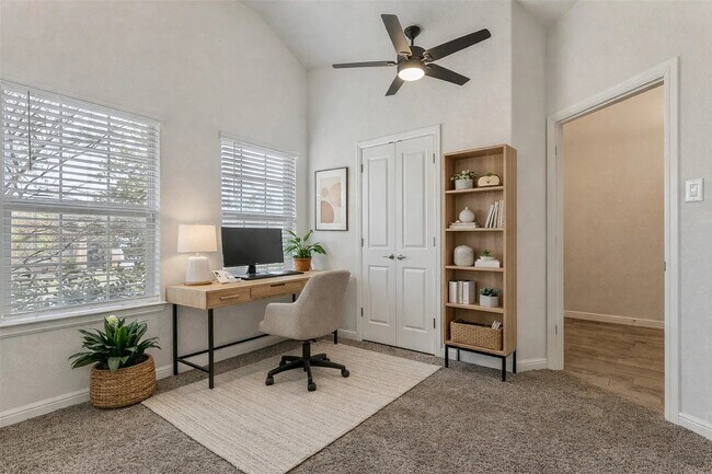 Building Photo - 9125 Highland Orchard Dr