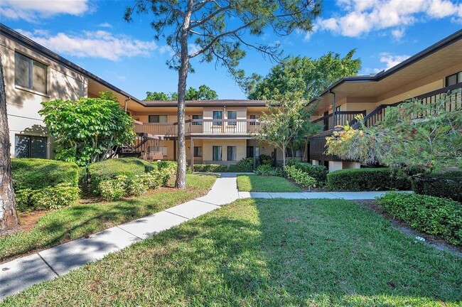 Foto del edificio - 2671 Sabal Springs Cir