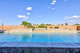 Building Photo - 6525 Ponderosa Way