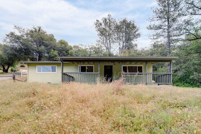 Foto del edificio - 1019 Mt Aukum Ct