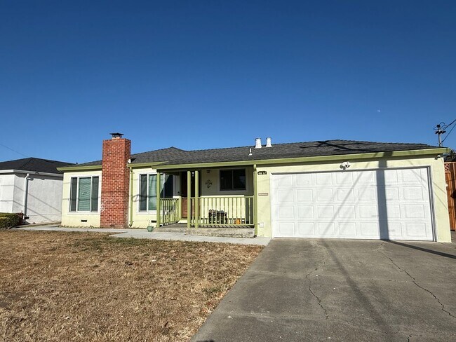 Building Photo - Updated 4Bd/2BA Glenmoor Ranch with Endles...