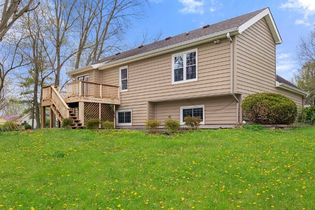 Foto del edificio - 8231 Bold Forbes Ct