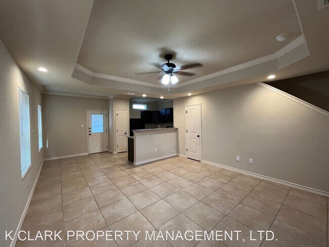 Foto del edificio - 3 br, 2.5 bath House - 6623 MIA WAY #101