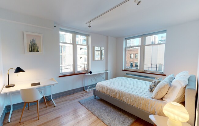 Interior Photo - 65 Washington Street
