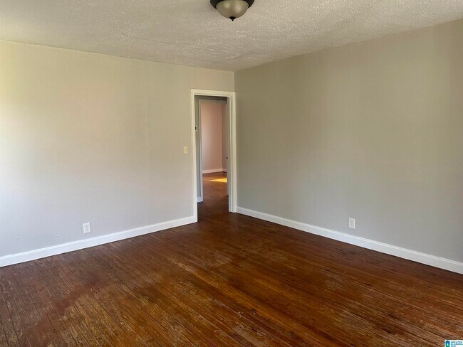 Foto del edificio - 133 Mountainview Rd