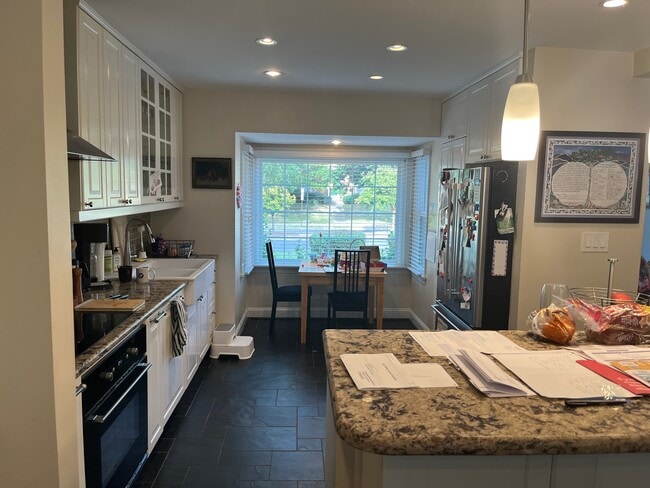 Foto del edificio - 4017 16th St NW