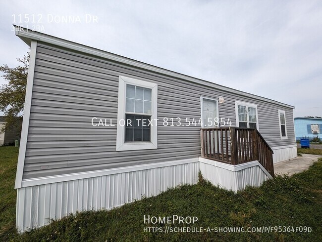 Building Photo - 3 bed-2 bath home in Temple Terrace