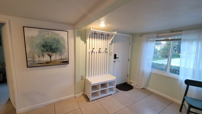 Foto del edificio - 25637 Lane St