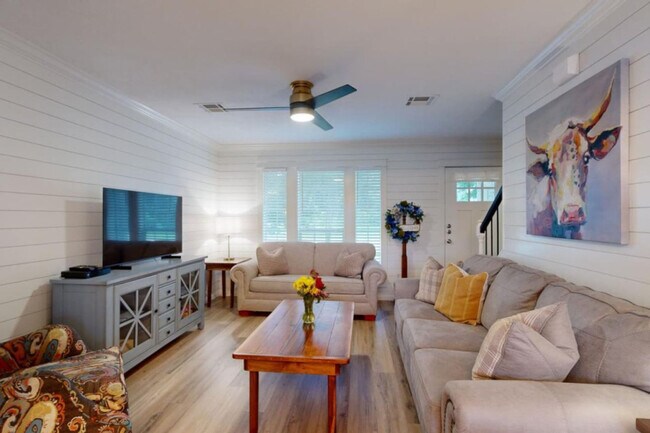 Foto del edificio - 512 Camp Ct