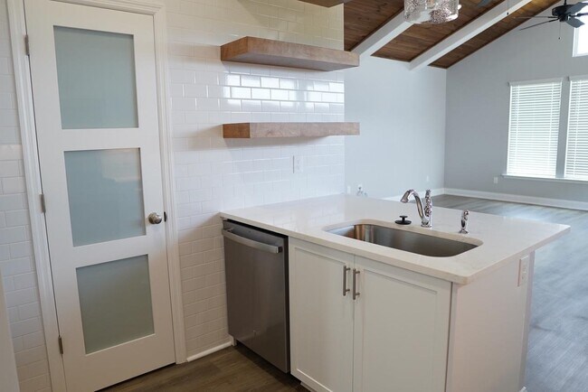 Building Photo - 3727 Meadow Vista Ln.