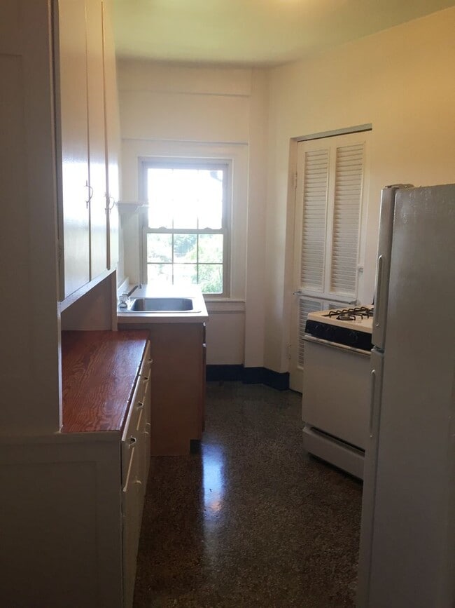 Interior Photo - Wyman Park