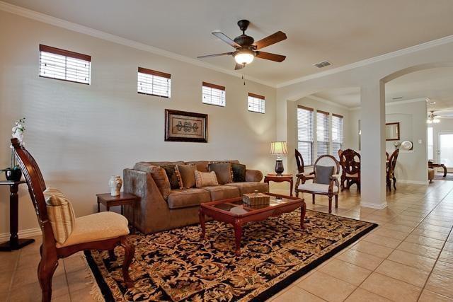 Foto del edificio - 5409 Buckland Dr