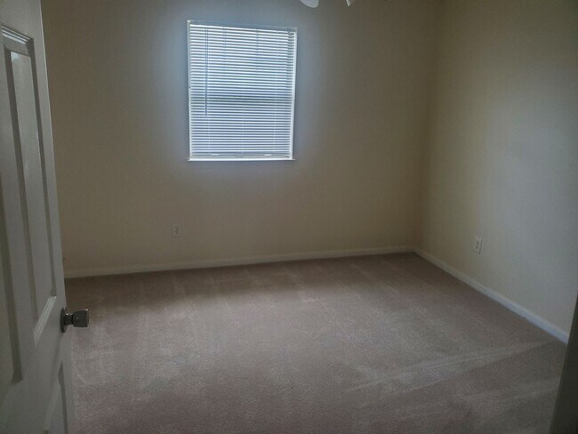 Foto del edificio - *$250 off first months rent for qualified ...
