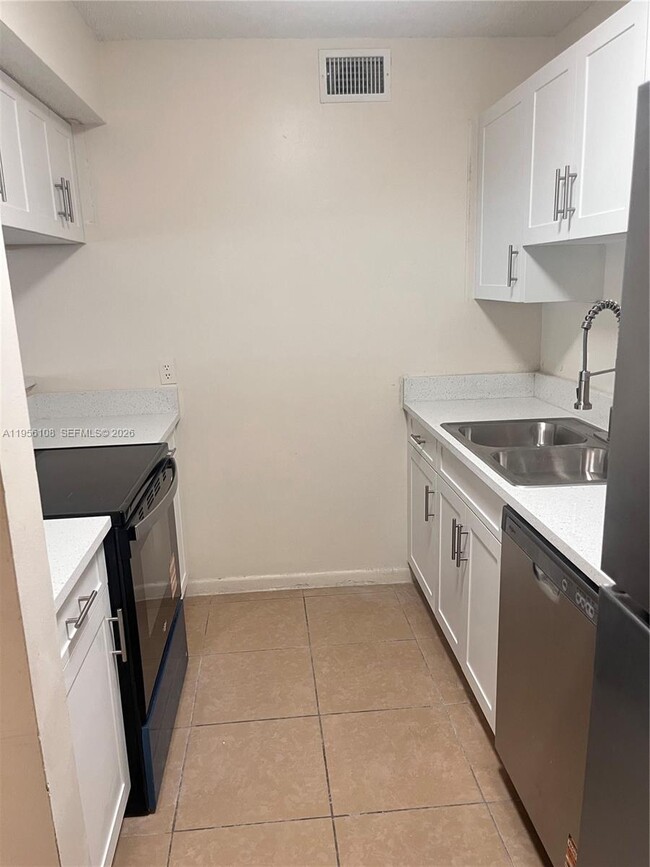 Foto del edificio - 4281 W McNab Rd