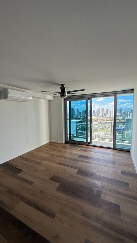 Foto principal - Brand-New 1 Bedroom Condo for Rent – $3,40...