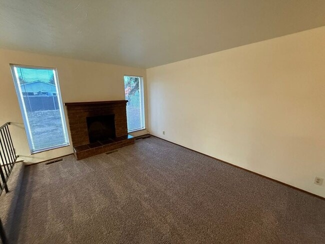 Foto del edificio - 2907 Moraga Ave SE