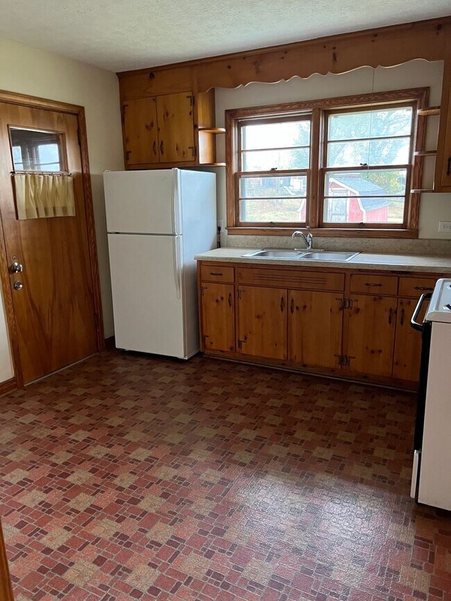 Foto del edificio - 2 Bedrooms / 1 Bath   Kingsport, TN 37660