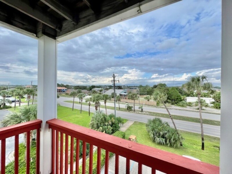 Foto principal - 2003 Devmor Ct