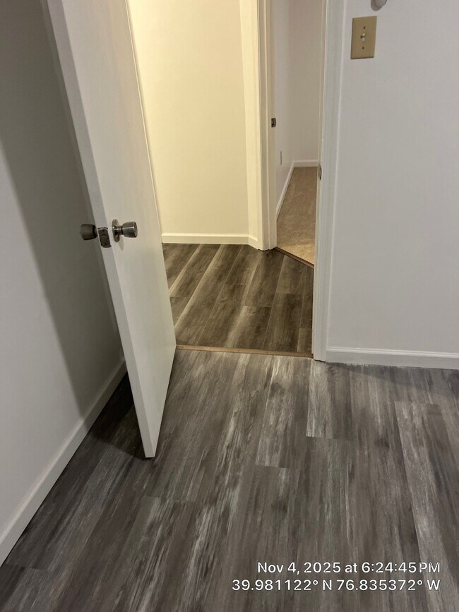 Foto del edificio - 3706 Tiffany Dr