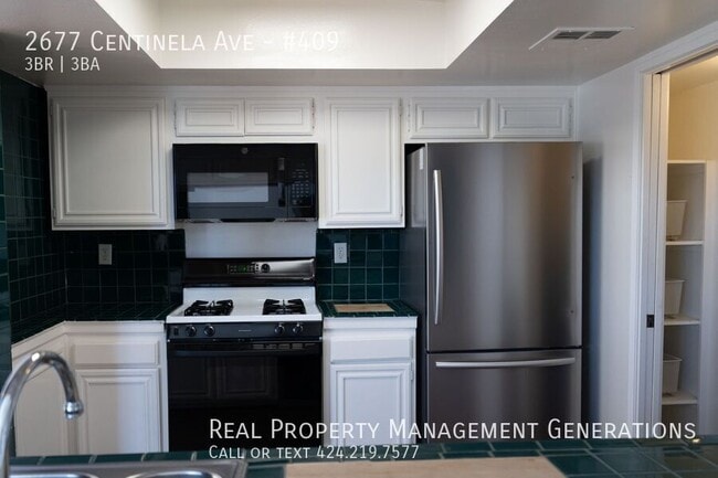 Building Photo - 2677 S Centinela Ave