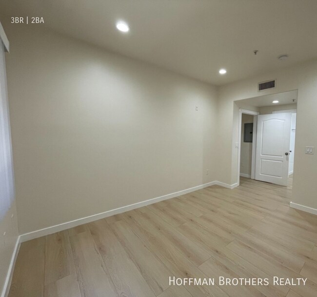 Foto del edificio - 10847 Fruitland Dr