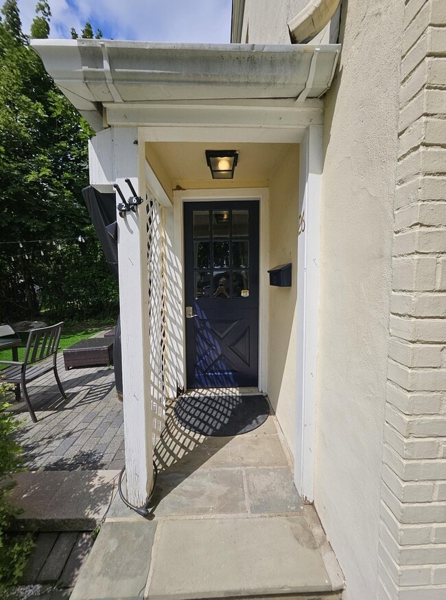 Building Photo - 26 Blackwell Ave