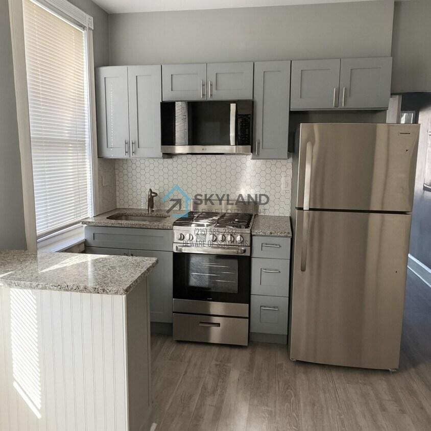Foto principal - 4933 N Camac St