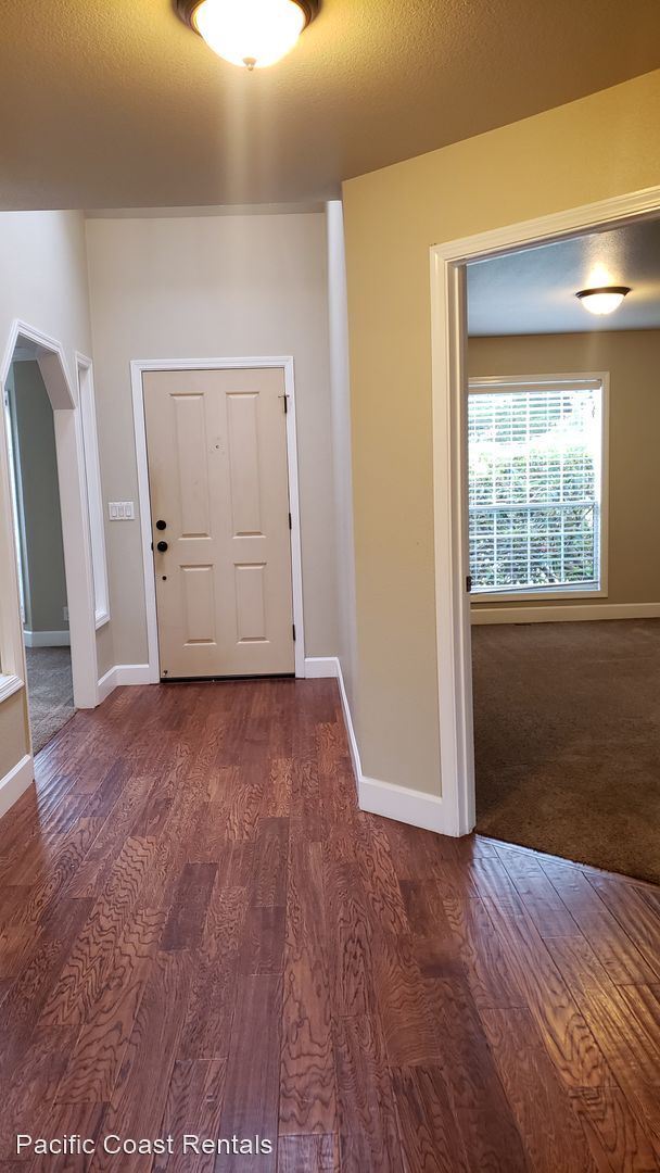 Building Photo - 3 br, 2 bath House - 4832 Dickson Drive