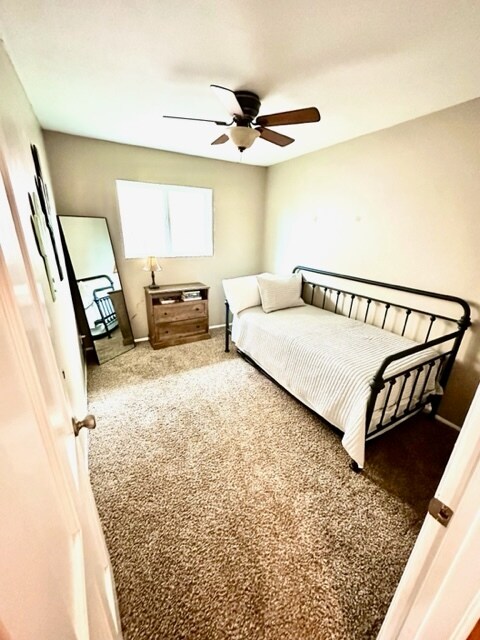Habitación de invitados 1 - 1247 W Devonshire St
