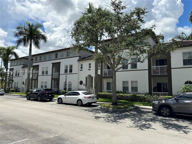 Building Photo - 3 br, 2.5 bath House - 4435 SW 160th Ave A...
