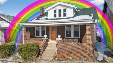 Building Photo - 5055 Rhodes Ave