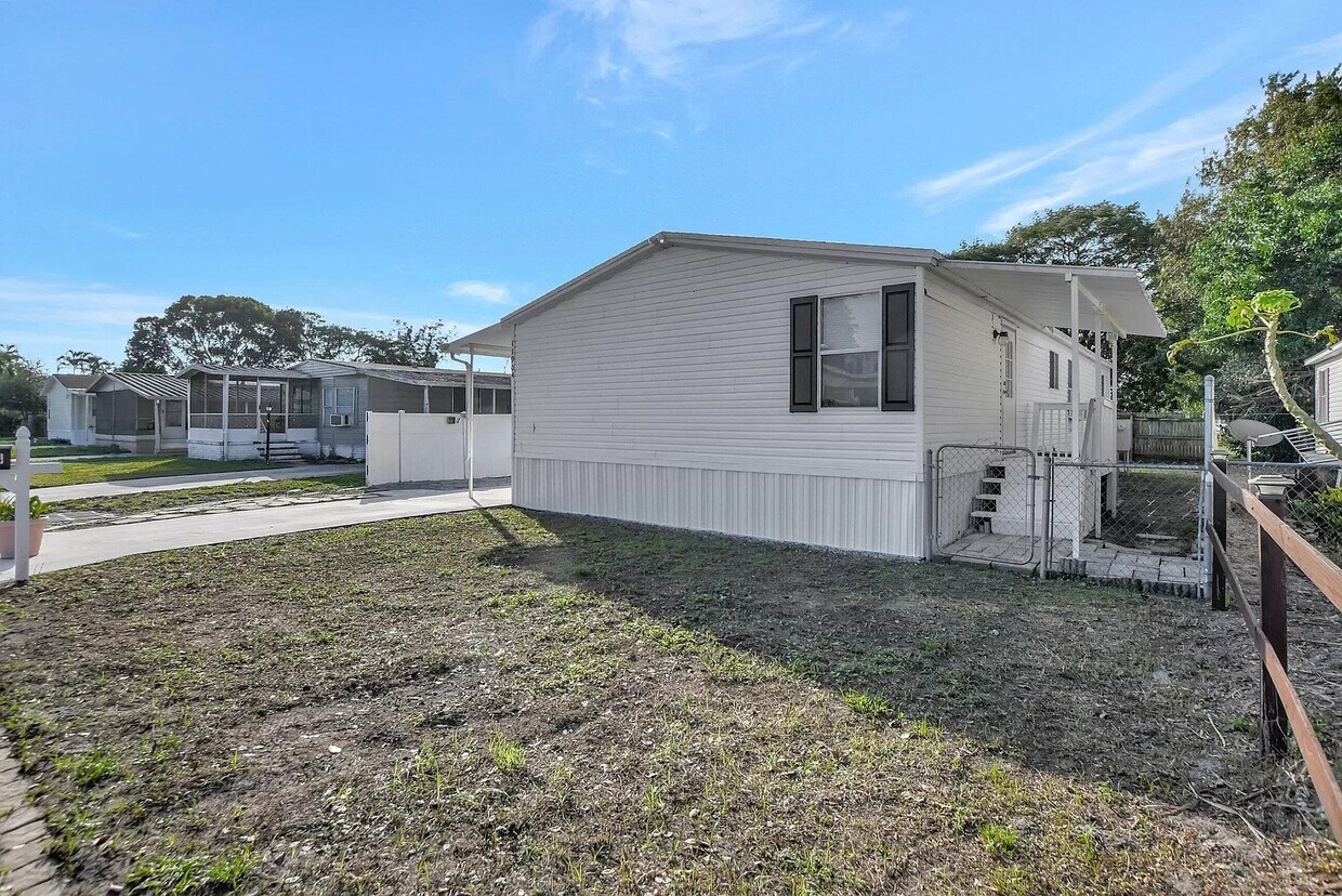 Primary Photo - 11904 Anchorage Way