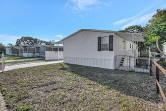 Building Photo - 11904 Anchorage Way