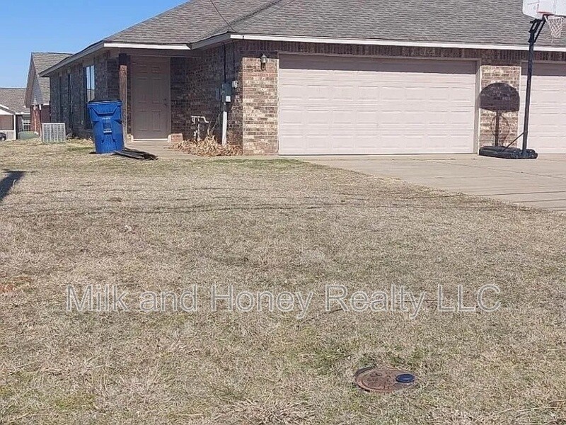 Foto principal - 2710 W Oklahoma Ave