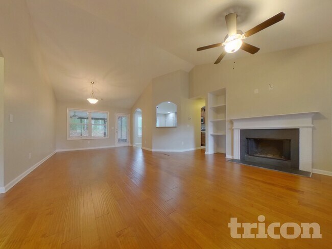 Foto del edificio - 169 Belmont Hills Ct