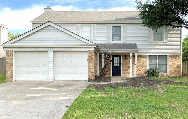 Photo - 2614 Remmington Dr House