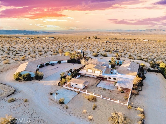 Building Photo - 70410 Cottonwood Dr
