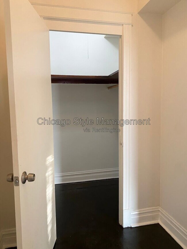 Foto del edificio - 7355 S Emerald Ave