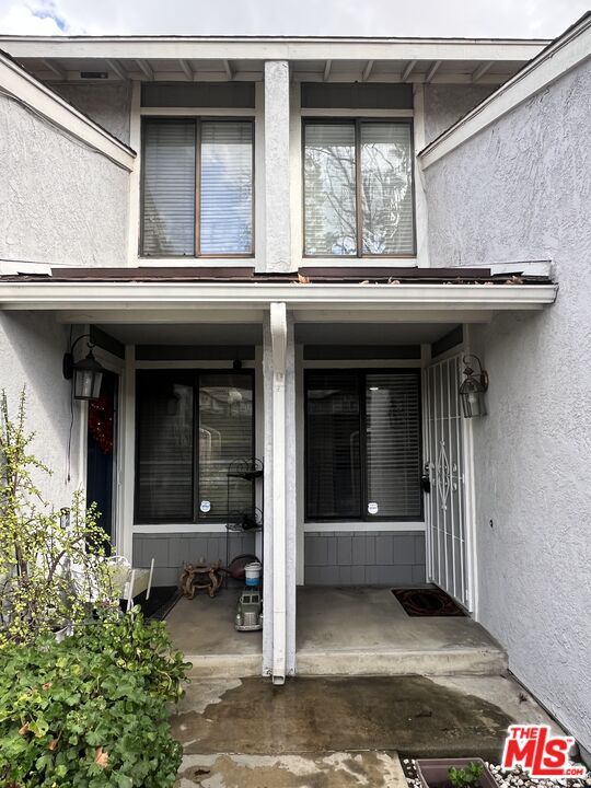 Foto del edificio - 2003 S Mountain Ave