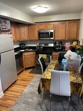 Building Photo - 6424 N Ridge Blvd