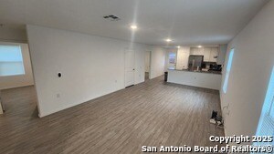 Foto del edificio - 10191 Asta Trl