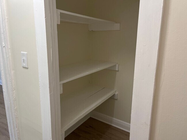 Foto del edificio - 2 Bed, 1 Bath Home for Rent – $1,250/Month