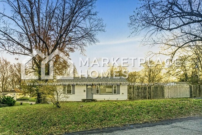 Foto del edificio - 650 Robert Ave