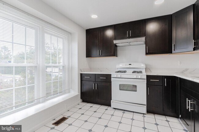 Foto del edificio - 14405 Black Horse Ct