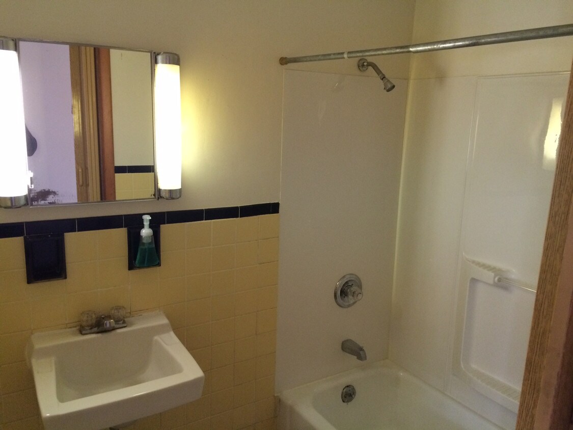 Interior Photo - 9 Forrestal Ln