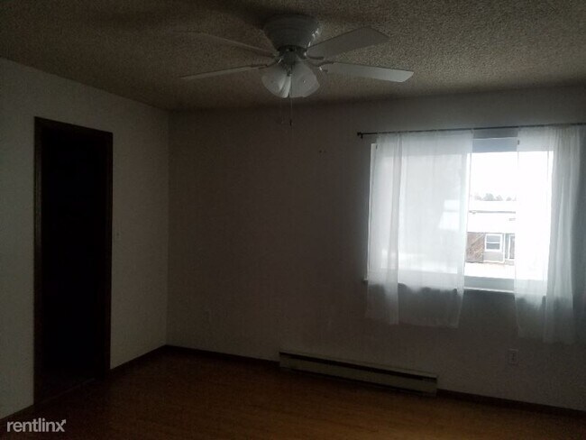 Building Photo - 3 br, 2 bath House - 701 Colony Ct