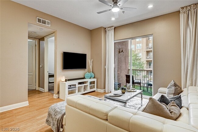 Building Photo - 56 E Serene Ave