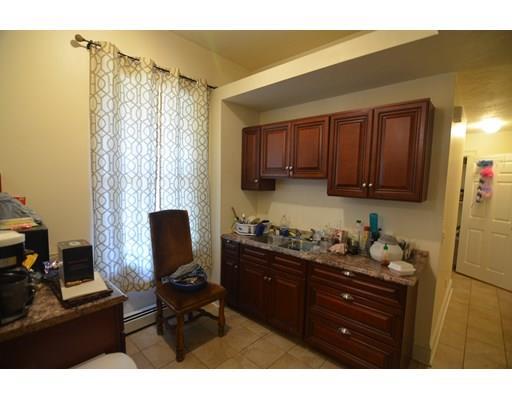 Building Photo - 12 Channing St